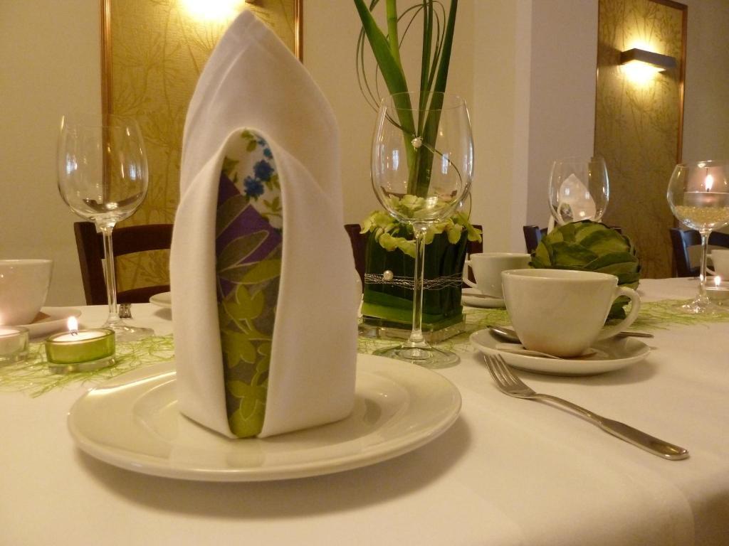 Hotel Restaurant Weihenstephaner Stuben Landshut Zewnętrze zdjęcie